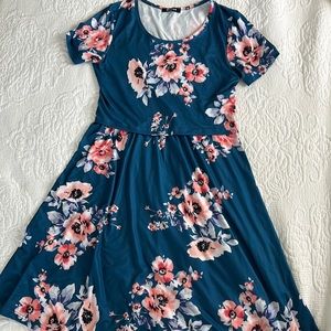 Nursing friendly dress